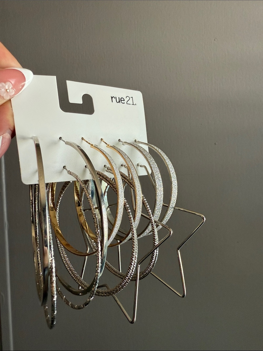 6 Pairs of Hoop Earning